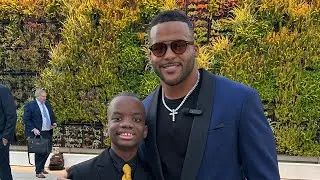 Jeremiah congratulates Aaron Donald for receiving the HCPF Lifetime Achievement Award 