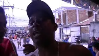 COLETIVO R-JOTA APRESENTA PASSINHO DA PAZ  FILIPIN CARIOCA  E WL
