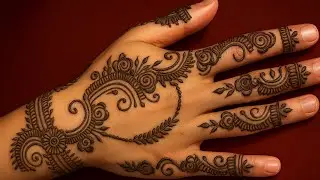 Backhand Mehndi 😱 #backhandmehndi #mehndi #hennadesign #mehndidesign #music#newsong #hennatutorial 