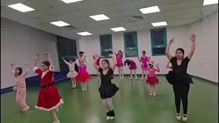 Preparing for Christmas.Dance school 