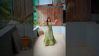 Ab ke baras hai ye sawan| Falguni Pathak #dance #shorts #sawanspecial #sawankamahina #teej #festival