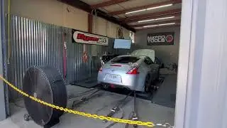 2014 370z gets tuned by Martin from RS-Enthalpy