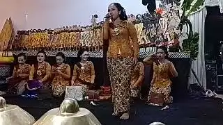 Sorotan 21.25 - 26.25 dari Wayang kulit Dalang Ki Marsidi Bowo Laksono Bintang Tamu Hani Kusuma. Ang