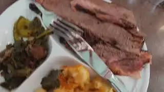 Eating at Best Reviewed BBQ in Savannah (WARNING MAKE YOU HUNGRY!!!!!)