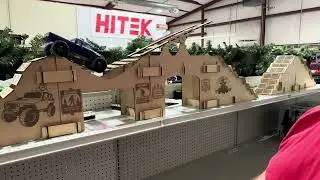 Mini indoor crawler course track ￼