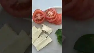 The BEST easy Summer sandwich! #ytshorts #recipes