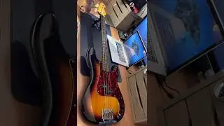 Changing strings Flatwounds on my Precision Bass  #bassist #music #bass #precisionbass #fender
