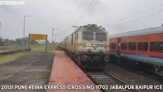 Jabalpur Raipur Intercity Crossing with Pune Rewa Express at Samnapur (S.E.C.R)