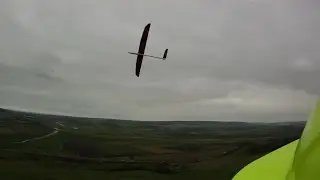How to land an RC Glider (Mount Caburn, Lewes)