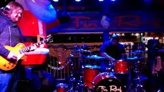 Jordan Hymon groovin with Austin Skinner and Crew!