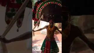 തെയ്യം കെട്ടിയ ആളെ മനസ്സിലായോ? #theyyam #keralatheyyam #thrissur #trending #reels #fyp #theyyam2026