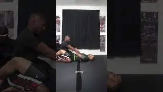 How to setup a pendulum sweep #jiujitsu #brazilianjiujitsu #martialarts #jiujitsulifestyle