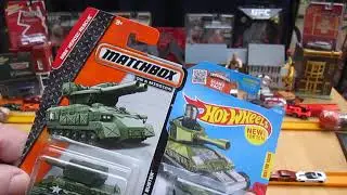 Army Tank WHO DID IT BETTER? Matchbox Blockade Buster vs Hot Wheels Tanknator? Toy Unboxing Review