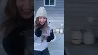 Turning boiling water into snow in seconds ❄️☃️ #shorts #winterweather #coldweather