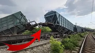 💥 Train DESTROYS Metal Objects in Brutal 4K Crash Test! 😱 You Won&rsquo;t Believe the Results!