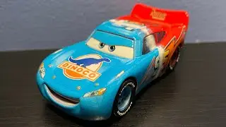 Disney Pixar Cars Transforming Lightning McQueen Mattel 2022 Unboxing & Review