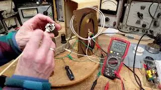 Canadian General Electric C67 Tube Radio Video #11 - Grid Blocking Capacitor