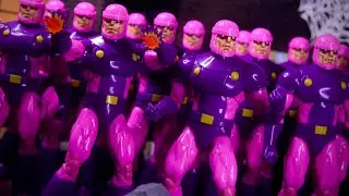 Обзор коллекционных фигурок Marvel Legends PulseCon Exclusive Sentinels из двух игровых автоматов...