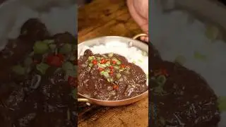 Would you eat blood? This is how you make Dinuguan