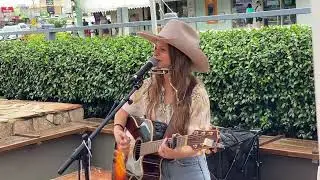 Amy Ryan at the 2024 ANBC Busking Stanthorpe