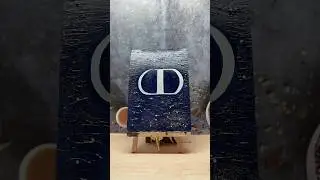 Painting Dior #art #painting #dior #acrylicpainting #pearls #glitter #textureart