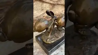BRONZE STATUE OF BUNNIES