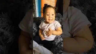 ✨️9 month old 👶🏻BABY🩷 LIFT UP her 🙌🏻 HANDS to PRAISE GOD 