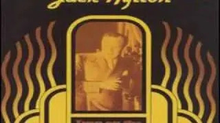 Jack Hylton Orch. (vocal Eve Beck) - It's The Talk of The Town