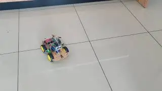 Arduino obstacle avoiding car with Blutooth control