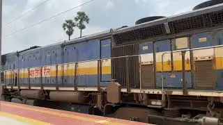 Indian Railways WDP-4D GM EMD 16-710G3B JT46PACe DLW start up