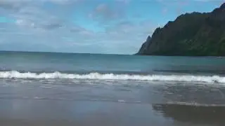 Самый северный в мире песчаный пляж Ersfjord. Песок и волны