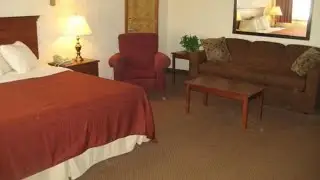 Magnuson Copper Crown 2 Stars Hotel in Hancock ,Michigan