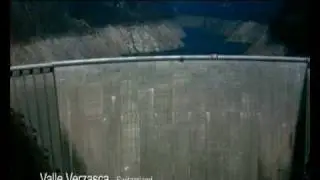 film_valle_verzasca_james_bond_007.avi