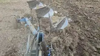 La arat a doua zi cu Claas atos 340