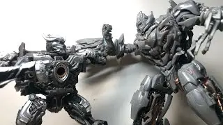 RANDOM FIGHTS 28 Megatron VS Galvatron stop motion