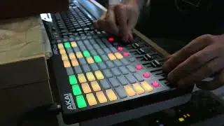 AKAI APC mini & Ableton Live 10 First-time performance
