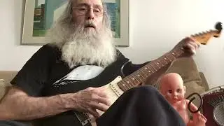 Guitar Lesson. Messiahsez Shows How To Play Blues In The Key Of E On His 1988 1962 reissue Strat!!