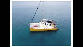 Catamaran Outremer 40 entièrement refité 42 en 2021.