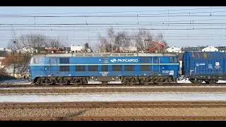 ET22-118 PKP Cargo z składem kontenerów