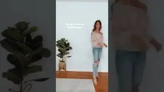 Postpartum Style Tips | Styling Tips | Style tip | Style Advice #shorts #tiktok #styletips #momstyle