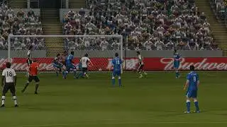 Amazing goal in Pro Evolution Soccer 2011