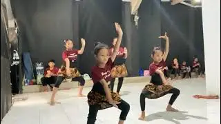 Tari senggot