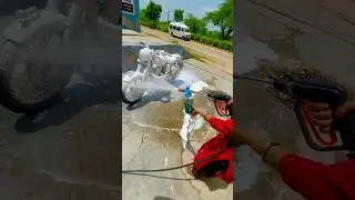 bike foam wash #deepcleaning #trending #shorts