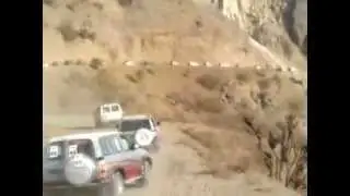 موكب تشيع العميد احمد بن علي الحميري عليه رحمة الله الى مثواه الاخير عزلة بني وائل اليمن