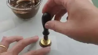How to stamp chocolate
