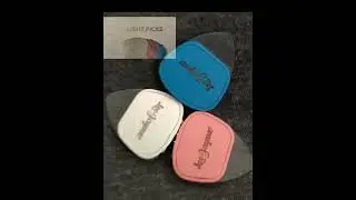 Unboxing and Test of Leo Jaymz Flash Guitar Picks
