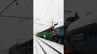 Экслюзив! Тепловоз 2ТЭ116-1724 перегоняется под электровозом ВЛ11-166 #тепловоз #бмо #электровоз