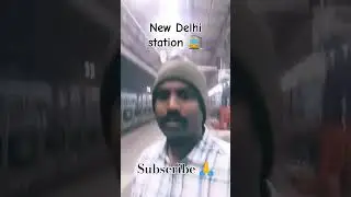 night time 23:42 hrs New Delhi railway station 🚉 full cool  #jaikisansrinu