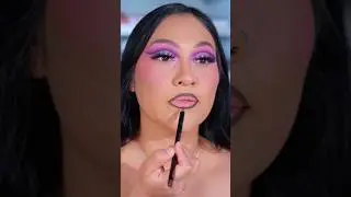 Lip combo you need #latinamakeup #lipcombo #mattelipstick #glossylipss #lipliner #vdaymakeup #lips