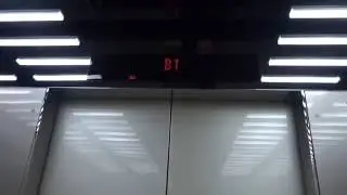 Very Nice 1996 Mitsubishi Traction Elevators@Queen's Tower A, Yokohama, Japan